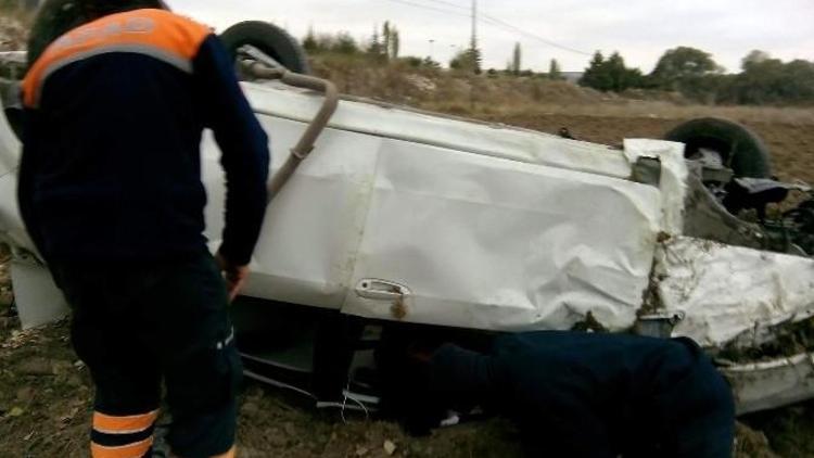 Kütahya’da Trafik Kazası: 1 Ölü, 1 Yaralı