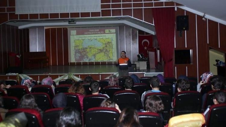 Güngören’de Temel Afet Bilinci Eğitimleri Başladı