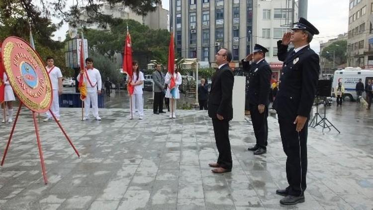 Burhaniye’de 10 Kasım Anma Törenine Yoğun İlgi