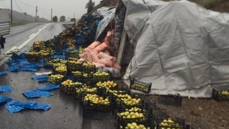 Hakkari-şırnak Karayolunda Trafik Kazası; 1 Yaralı