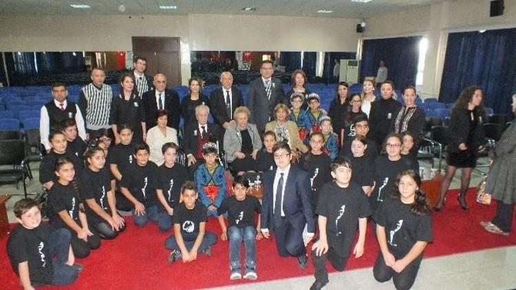 Gaziantep Kolej Vakfı’nda Atatürk Hüzünle Anıldı