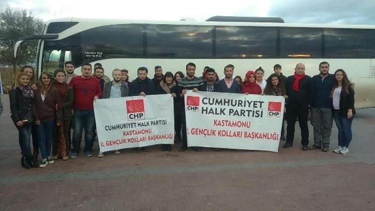 CHP Kastamonu Gençlik Kolları, Atatürk’ü Ziyaret Etti