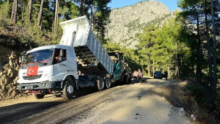 Yazılı Kanyon’un Asfaltı Isparta Belediyesi’nden