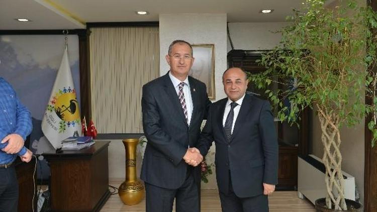 Milletvekili Atila Sertel’den Başkan Arslan’a Ziyaret