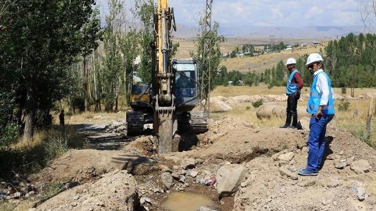 Bahçesaray’da İçme Suyu Çalışması