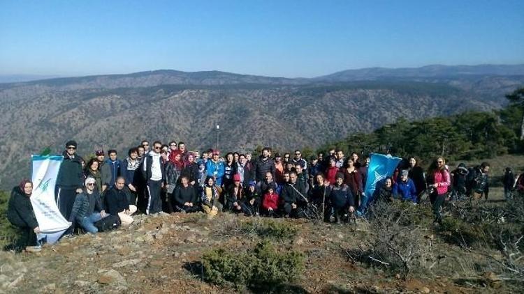 Sonbaharda 10 Kilometrelik Doğa Yürüyüşü