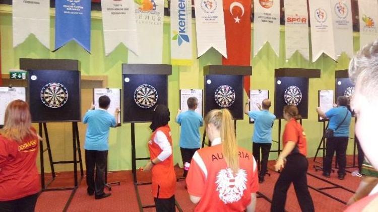 Dart Şampiyonasına Niğde’den 3 Hakem Katıldı