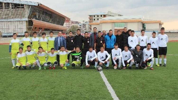 Ağrı’da Okul Sporları Heyecanı Başladı