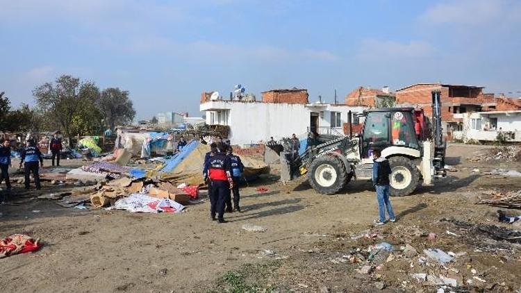 Görüntü Kirliliği Yapan Çadırlar Kaldırıldı