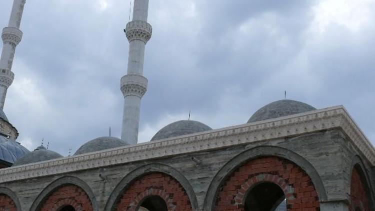 Bilecik’te Kayı Boyu Camii Hayırseverlerden Yardım Bekliyor