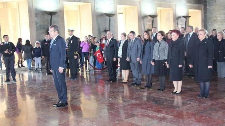 TED Ankara Koleji Öğretmenler Günü Dolayısıyla Anıtkabir’i Ziyaret Etti