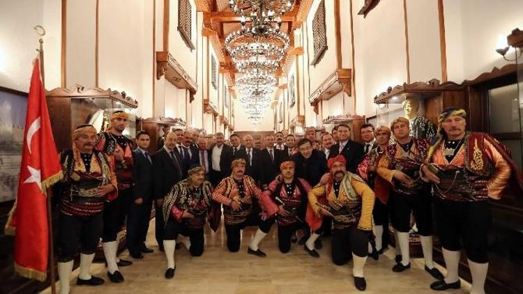 Ankara’yı Yönetenler Yenimahalle’de Buluştu