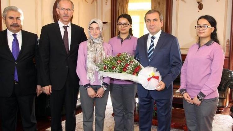 Öğretmenlerden Yozgat Valisi Abdulkadir Yazıcı’ya Ziyaret