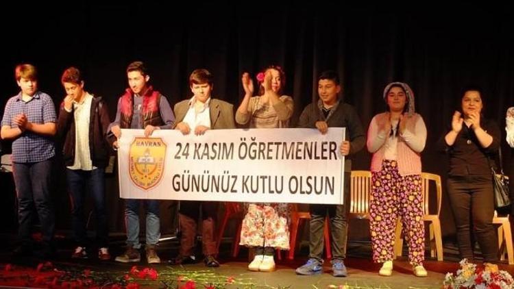 Öğretmenler Günü Havran’da Kutlandı