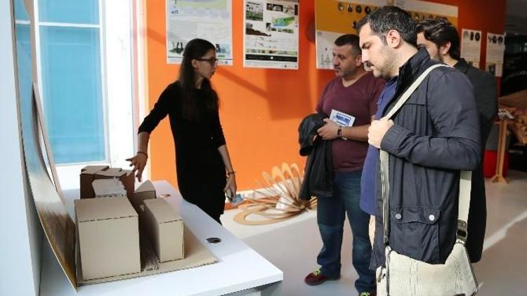 Mimar Adayları 3d Printer Eğitimi Aldı