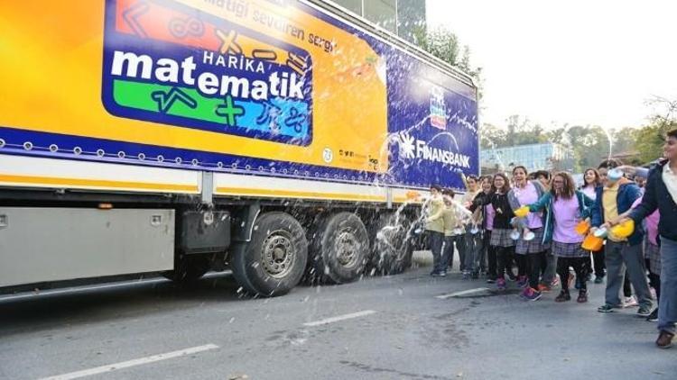 Harika Matematik Sergisi Erzurum’da Çocuklarla Buluşacak