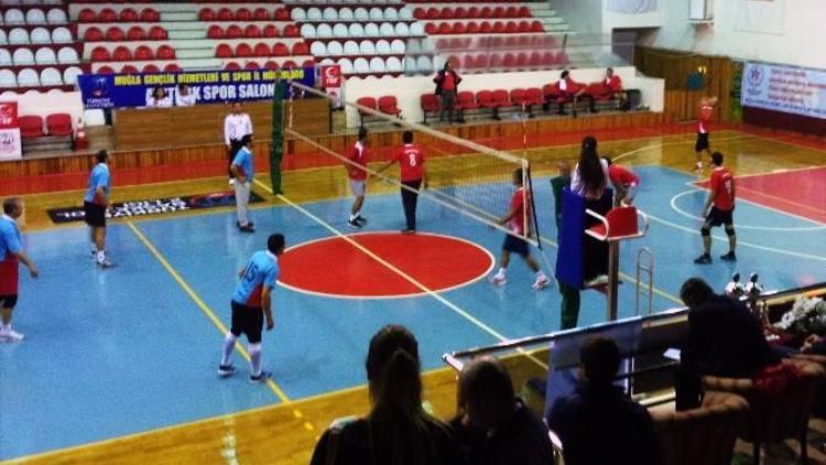 24 Kasım Voleybol Turnuvası