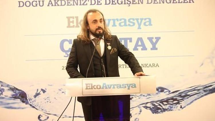 Kenan Acıkök’e Eko Avrasya Hizmet Nişanı