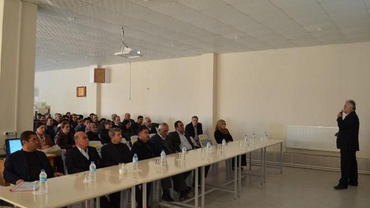 Belediye Personeline Protokol Kuralları Semineri