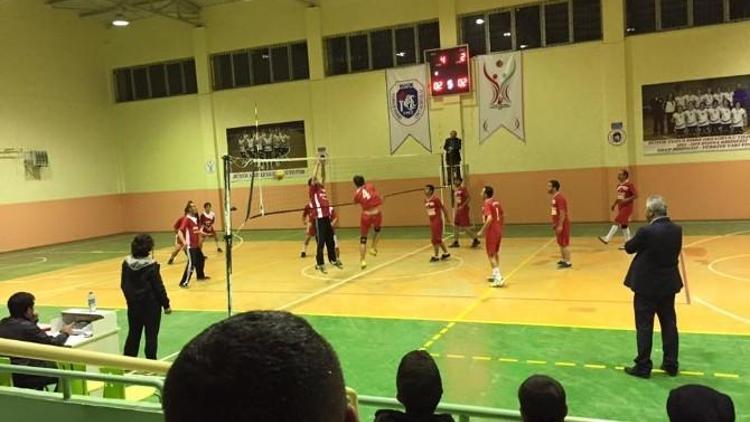 Hüyük’te Voleybol Turnuvası Heyecanı