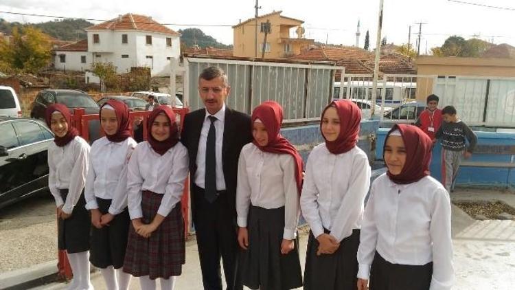 Osmancalı’da İmam Hatip Ortaokulundan Aşure Etkinliği