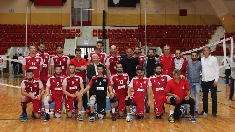 Adana Byz Algomed Spor’da Liderlik Keyfi