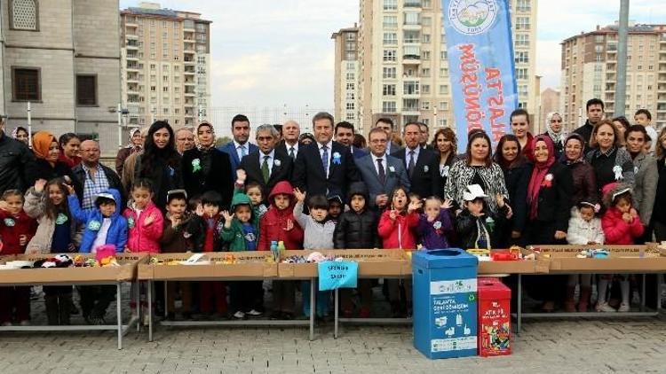 Miniklere ’Takas Pazarı Projesi’ Tamamlandı