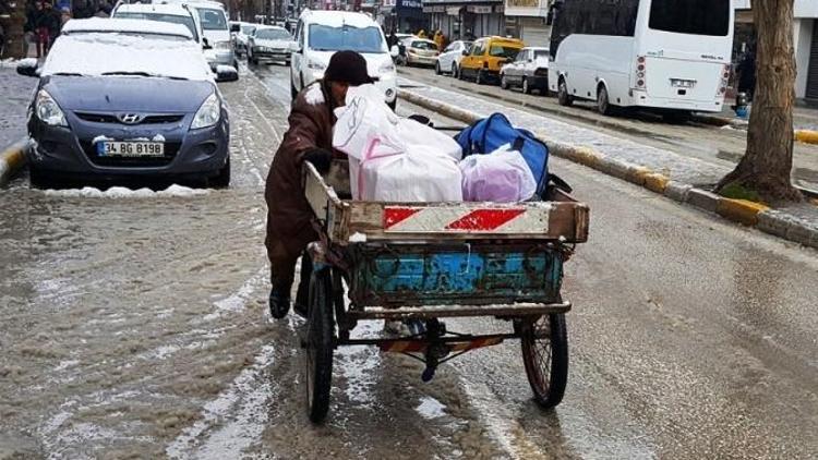 Hamalların Ekmek Mücadelesi