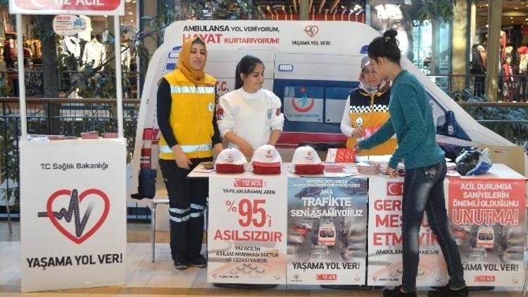 Ambulanslara Yol Vermeyenler 112 Acil’in En Büyük Kabusu