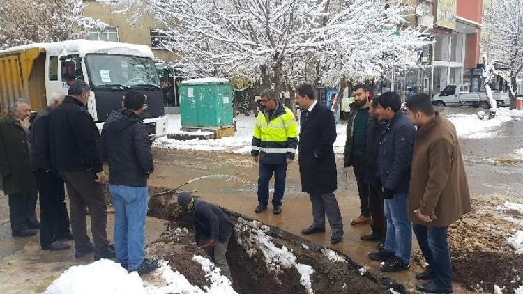 Muş’ta Kar Mesaisi Başladı