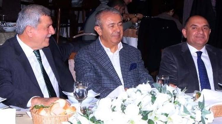 Başkan Karaosmanoğlu, CHP’lilerle Bir Araya Geldi