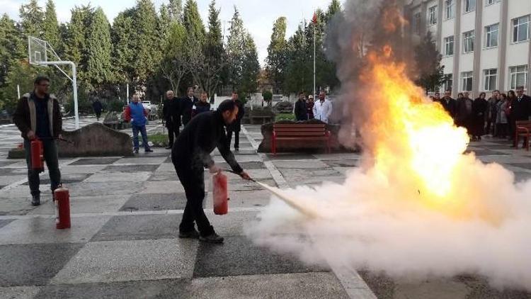 Sağlık Hizmetleri MYO’da Yangın Tatbikatı