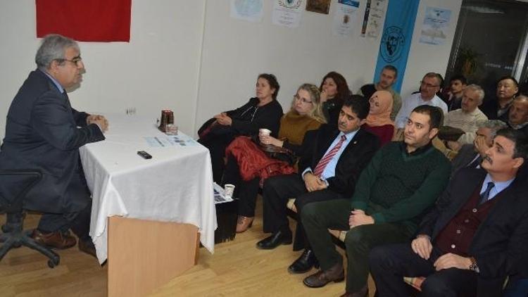 Türk Ocağı’ndan “Ortadoğu’da Değişen Dengeler” Konulu Konferans