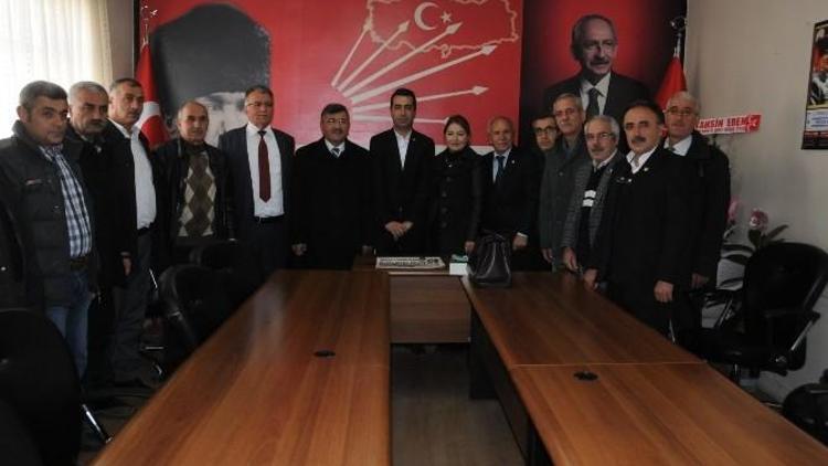 Başkan Akdoğan’dan Siyasi Partilere Ziyaret