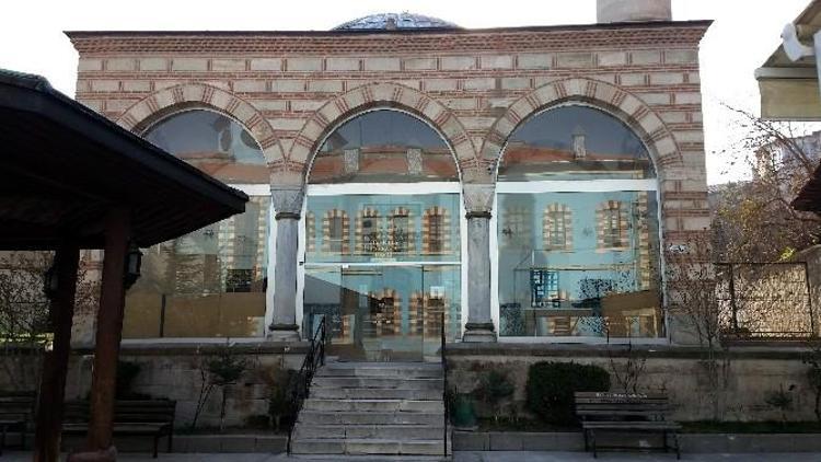 Saray Camii’nin Bakım Ve Onarımı Tamamlandı