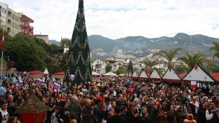 Noel Coşkusu Alanya’da Başlıyor