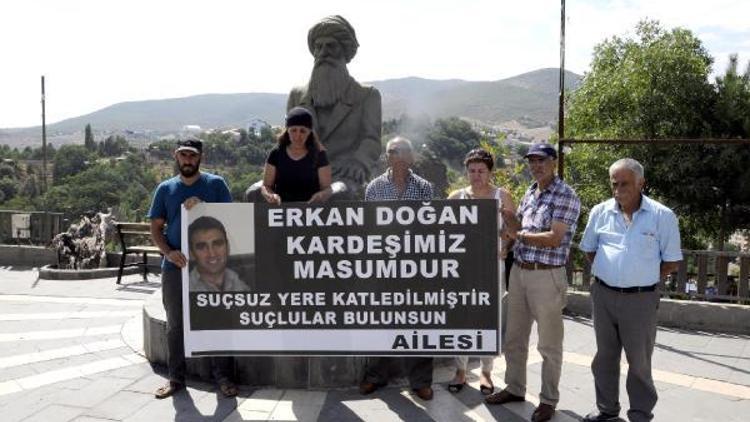 TKP/ML TİKKOnun öldürdüğü gencin ailesi eylem yaptı