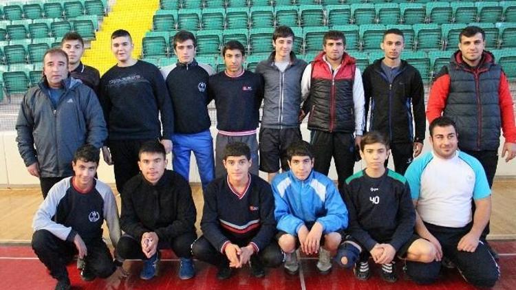 Battalgazi Belediyespor Güreş Takımı 2. Lig İçin Aksaray’da