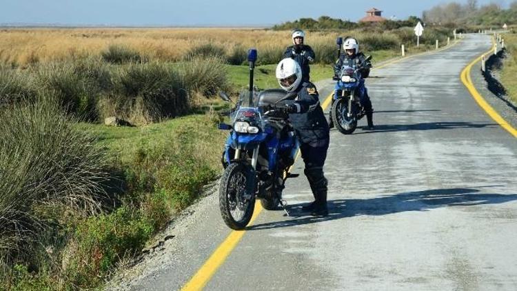 Kuş Cenneti’nde Kaçak Avcılar İçin Motorize TİM