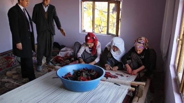 Kaymakam Sağ, Köy Gezilerine Devam Ediyor