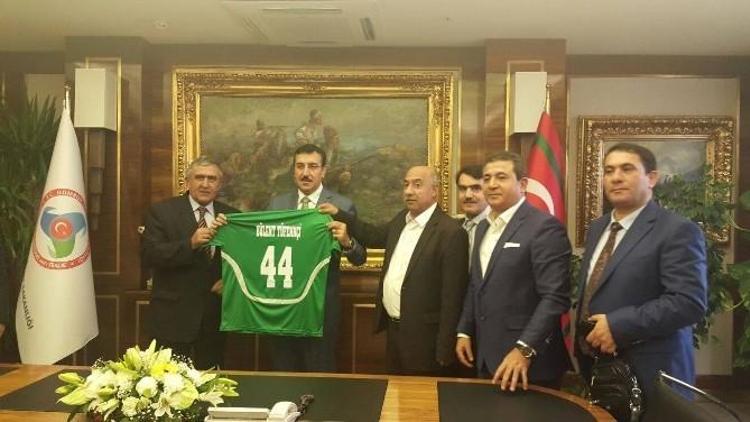 Yeşilyurtspor’dan Bakan Tüfenkci’ye ’Hayırlı Olsun’ Ziyareti