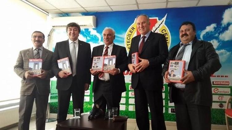 Gün Yüzüne Çıkmamış Çanakkale Şiirleri Pınarbaşı Belediyesi Kültür Yayınları Tarafından Kitap Haline Getirildi