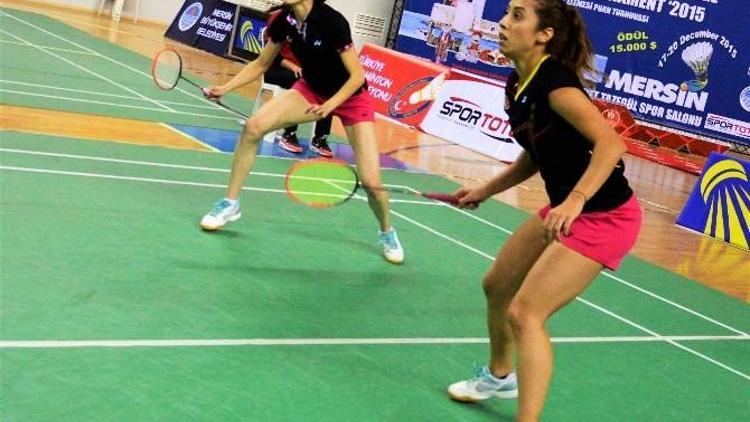 Badmintonda Yarı Finalistler Belli Oldu