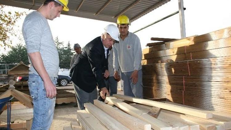 Döşemealtı Belediyesi’nin Atölyelerinde Üretim İki Katına Çıktı