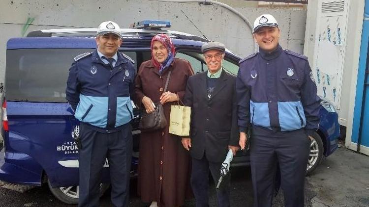 Birbirlerini Kaybeden Yaşlı Çifti Zabıta Buluşturdu