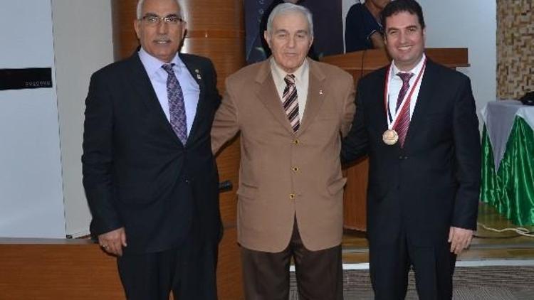Dünya Olimpiyat Şampiyonu Güreşçi Ahmet Ayık’tan Adana Güreşine Övgü