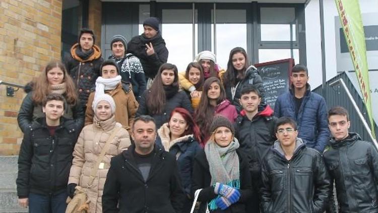 Elazığ İletişim Lisesi Öğrencileri Berlin’den Döndü