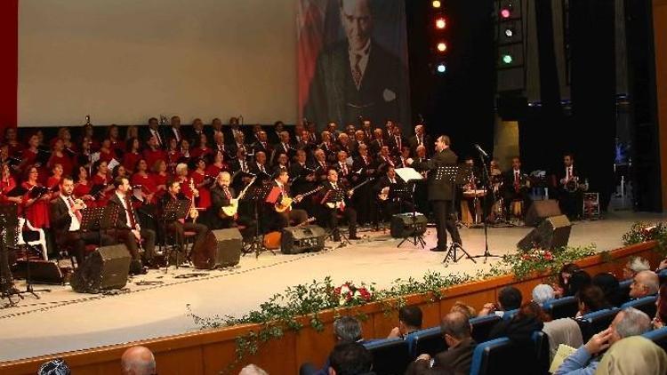 Bayraklı’da Yeni Yıla Özel Konser