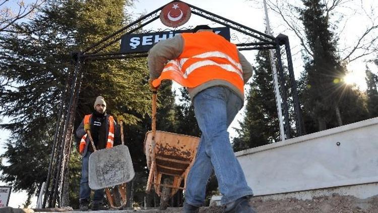 Bilecik Şehitlik Mezarlığında Kapsamlı Çalışma