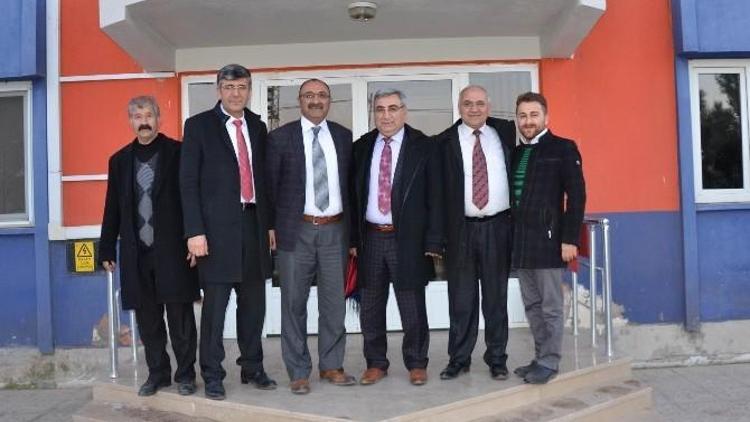 Sivas Ticaret Borsası Yöneticileri Üyelerini Ziyaret Etti.